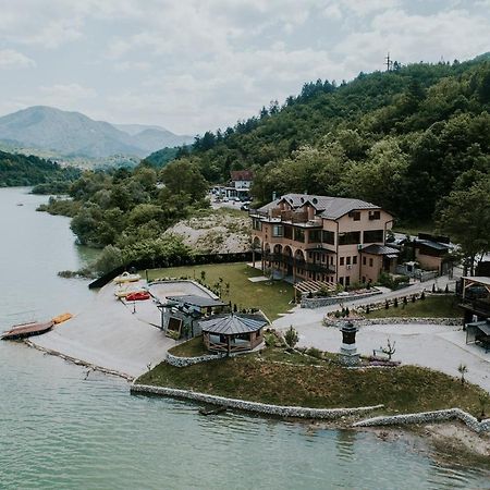 Hotel Noor Konjic Exteriör bild