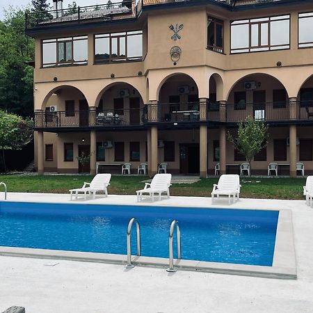 Hotel Noor Konjic Exteriör bild