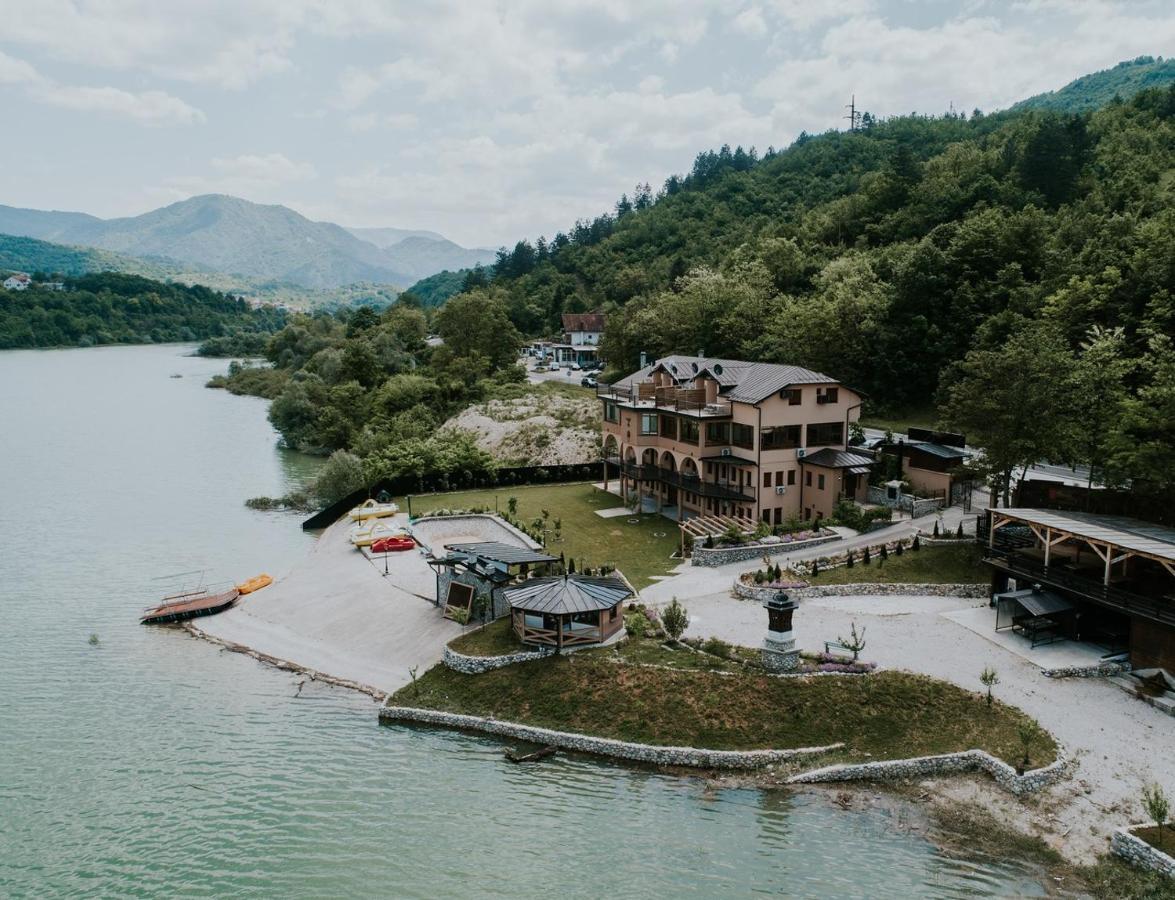 Hotel Noor Konjic Exteriör bild