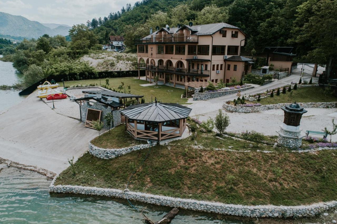 Hotel Noor Konjic Exteriör bild