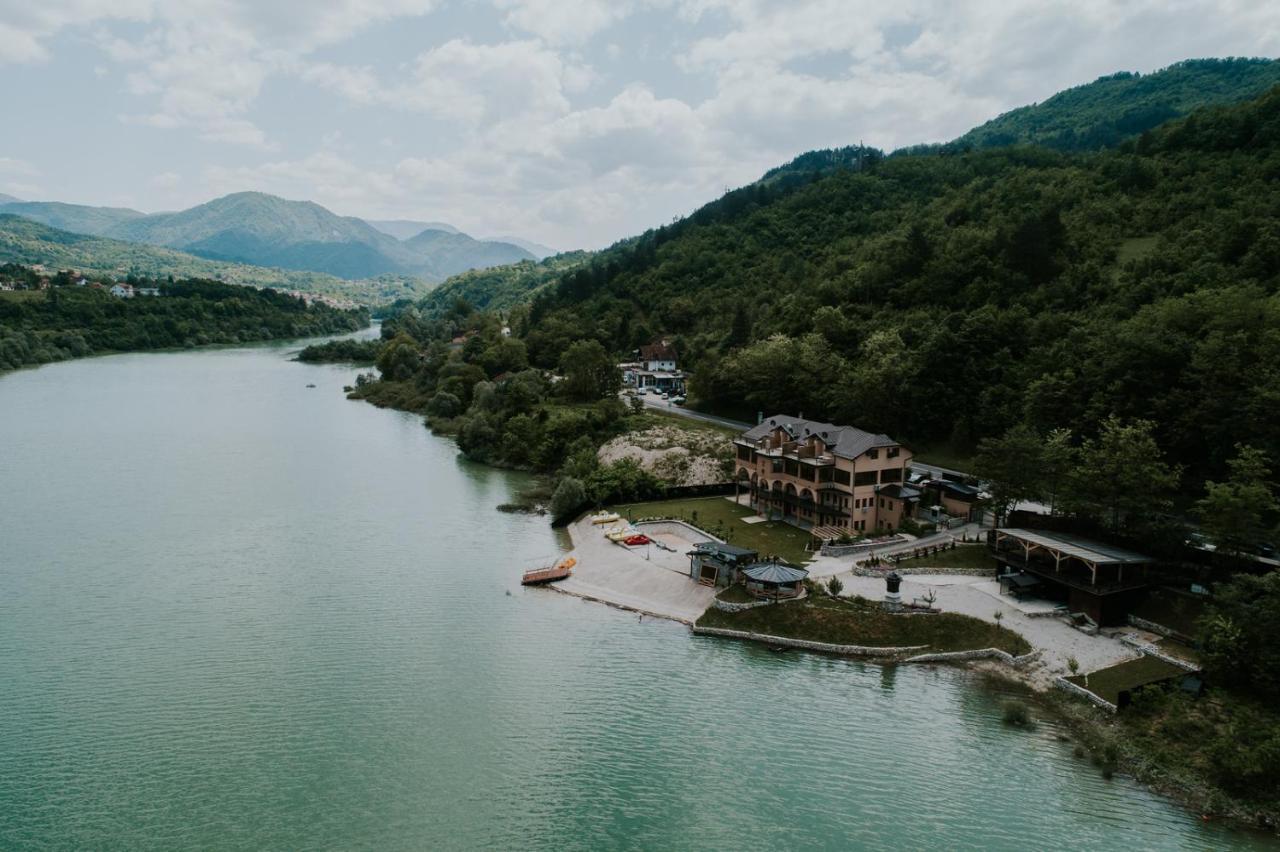 Hotel Noor Konjic Exteriör bild