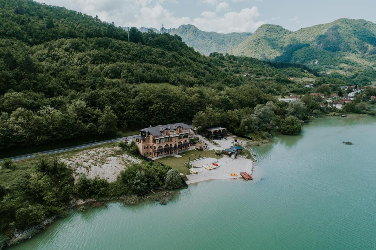 Hotel Noor Konjic Exteriör bild