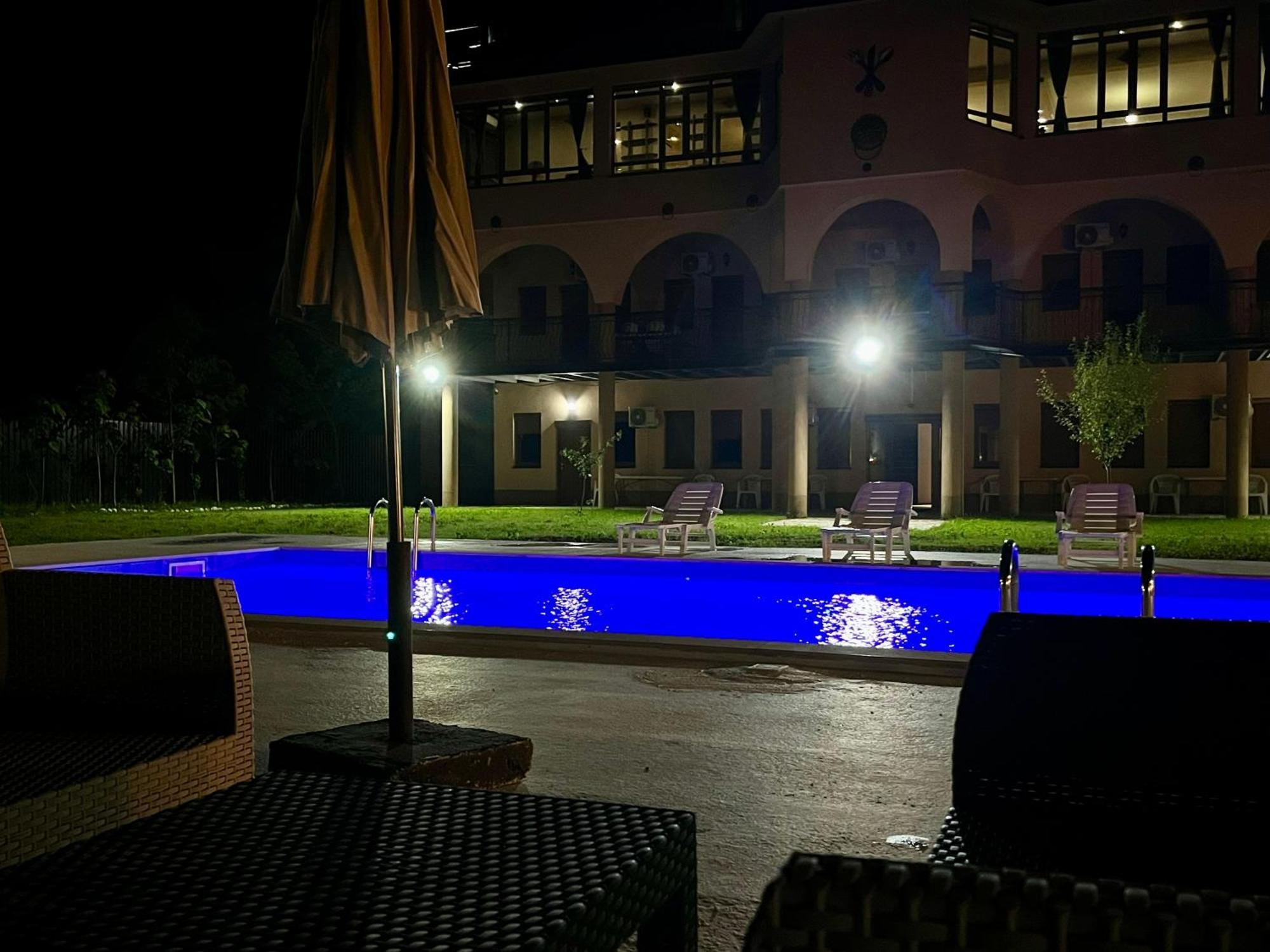 Hotel Noor Konjic Exteriör bild